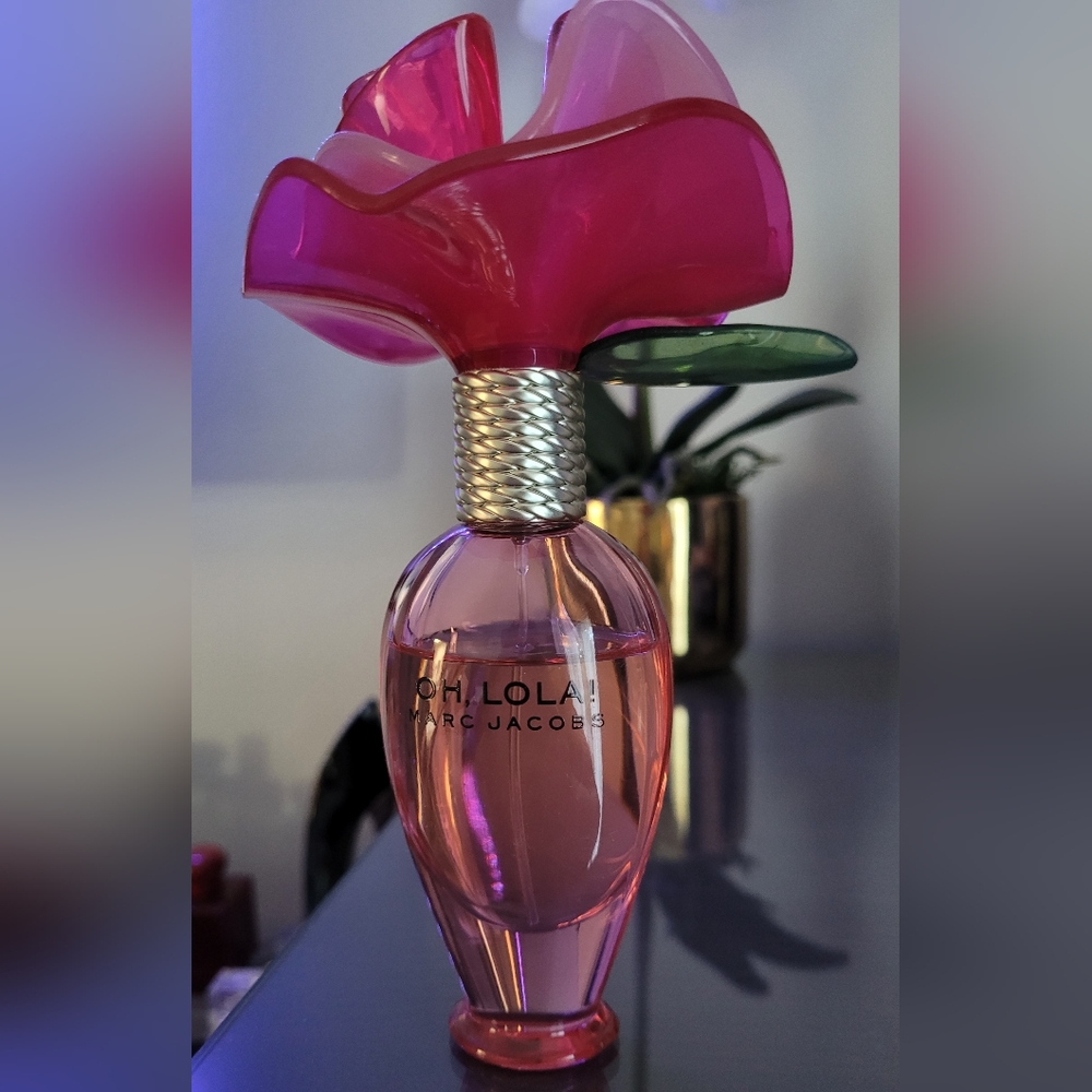 Marc Jacob's OH Lola
